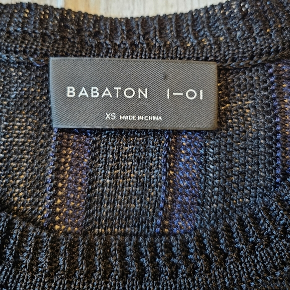 Aritzia Babaton Size XS Black Blue Striped Viscose Cropped Drop Shoulder Sweater - Picture 7 of 12